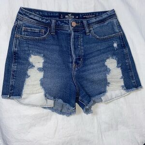 Women’s‎ Hollister high rise boyfriend distressed cut off jean shorts size W26